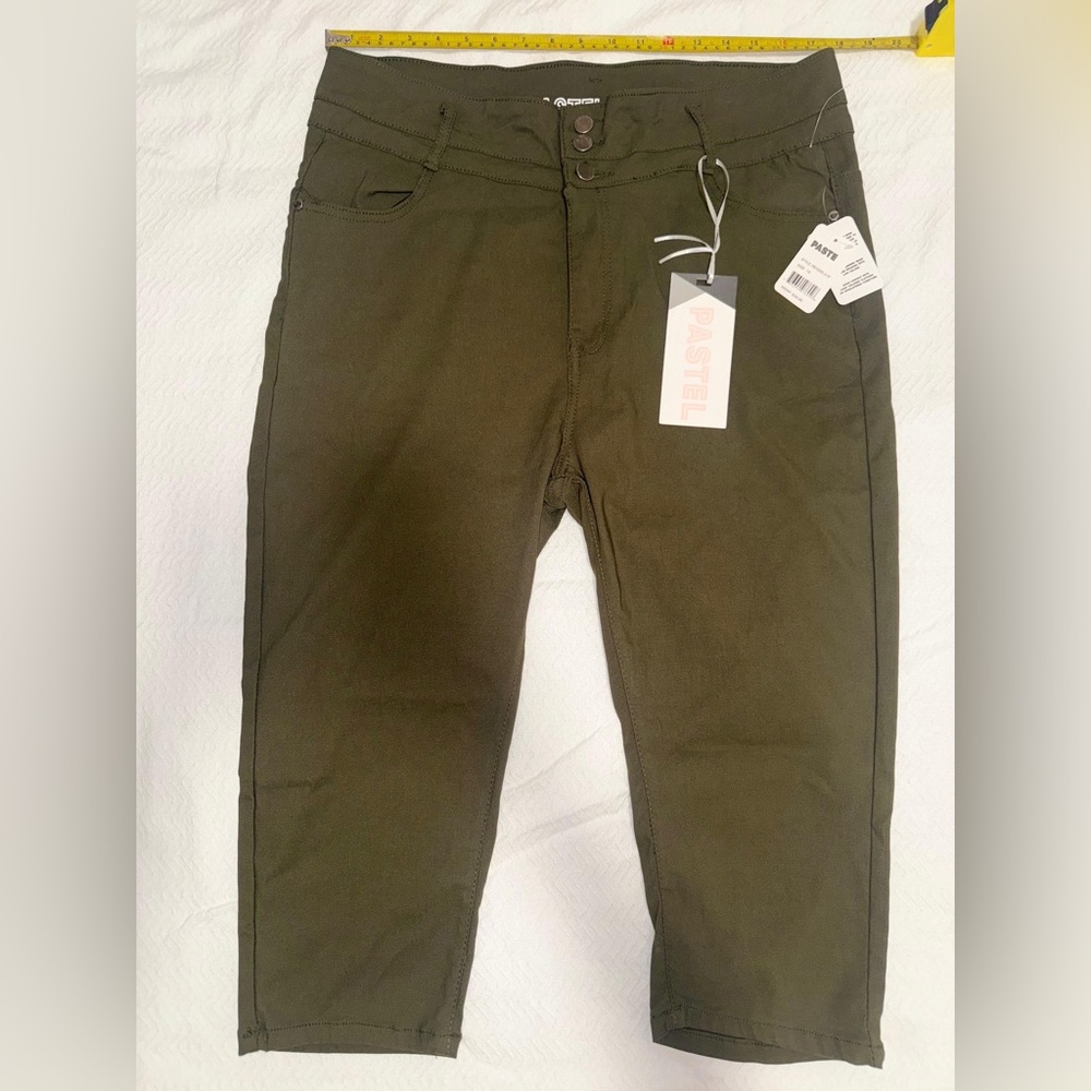 NWT Pastels Olive Green Trousers size 18 Women